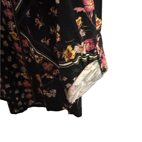 Style & Co Womens Printed Split-Neck Shirt Size XS Happy Day Black NWT - Picture 4 of 8